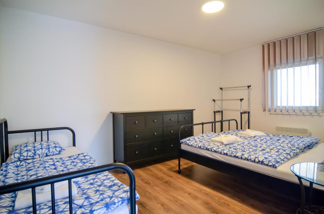 Apartmany Zajecak Zaječí Exterior foto